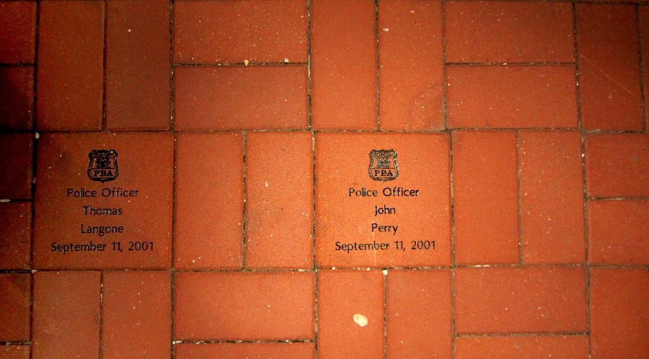 vx号买卖:叮咚小区app详情下载教程